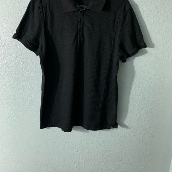 Calvin Klein Polo Medium - Picture 2 of 7